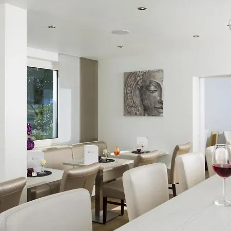 Hotel Hanse 3*