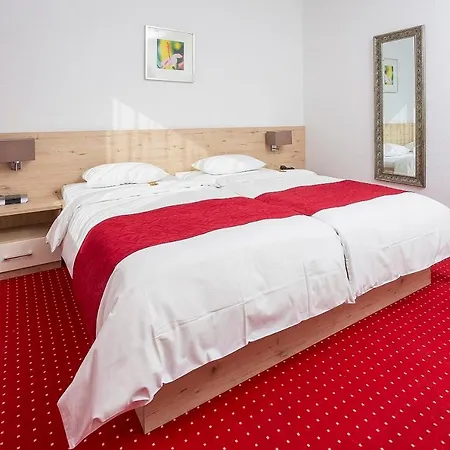 Hotel Hanse 3*